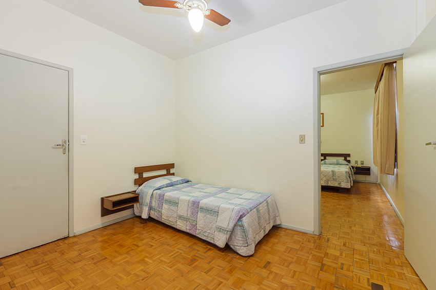 Apto 208 02 - Apartamento Standard - Triplo Solteiro