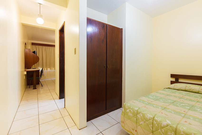 Apto 704 01 - Apartamento Luxo - Triplo Solteiro