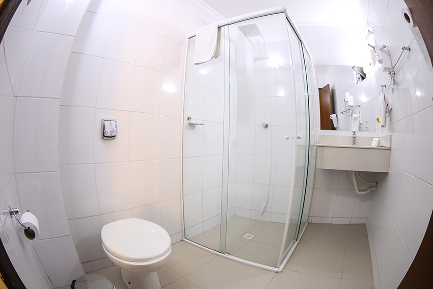 Apartamento Luxo Triplo Casal + 01 - Banheiro